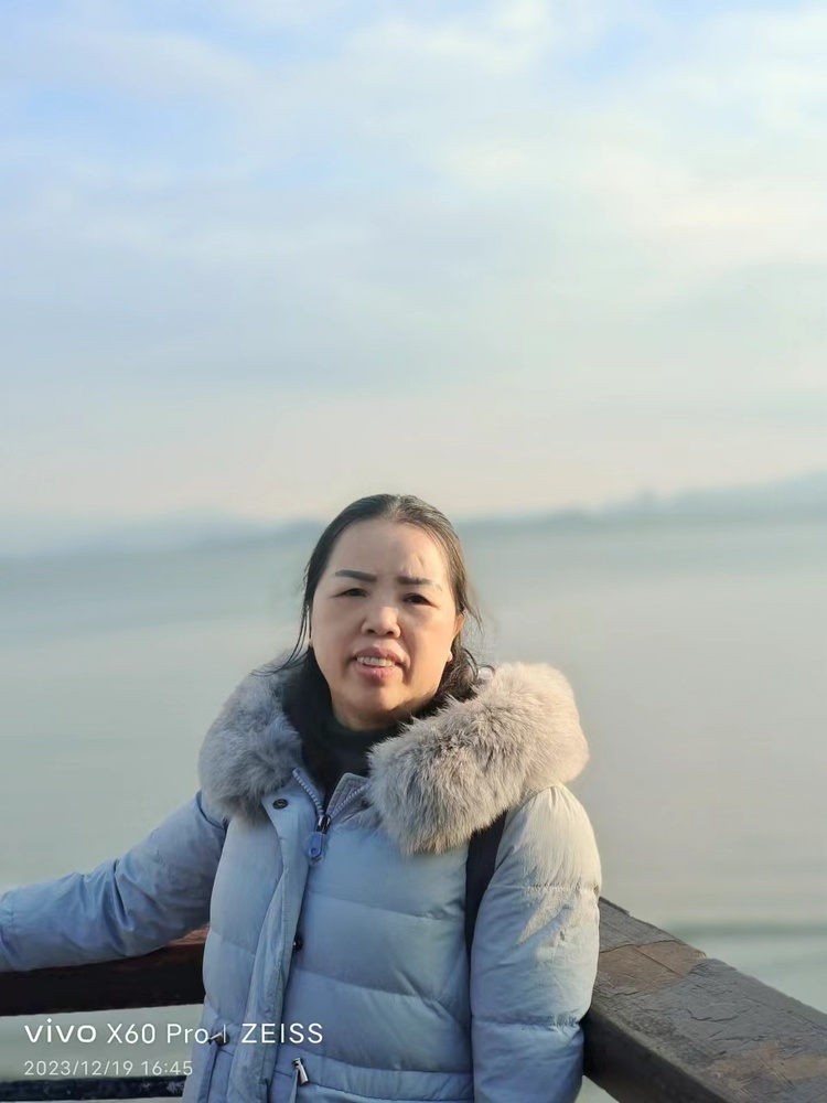 莫春艷