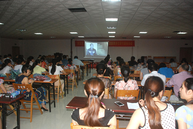 02.jpg